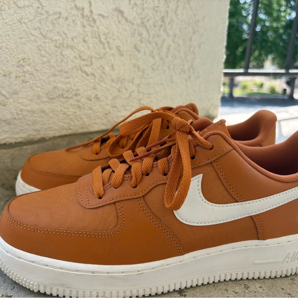 Nike Brown and White Sneakers Premium Leather Low-Top